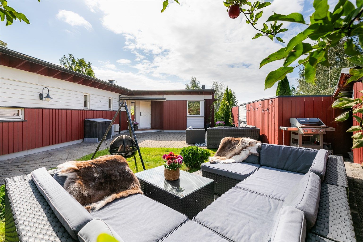 Utearealene er i likhet med boligens ulike rom i praksis ikke eksponert for innsyn.