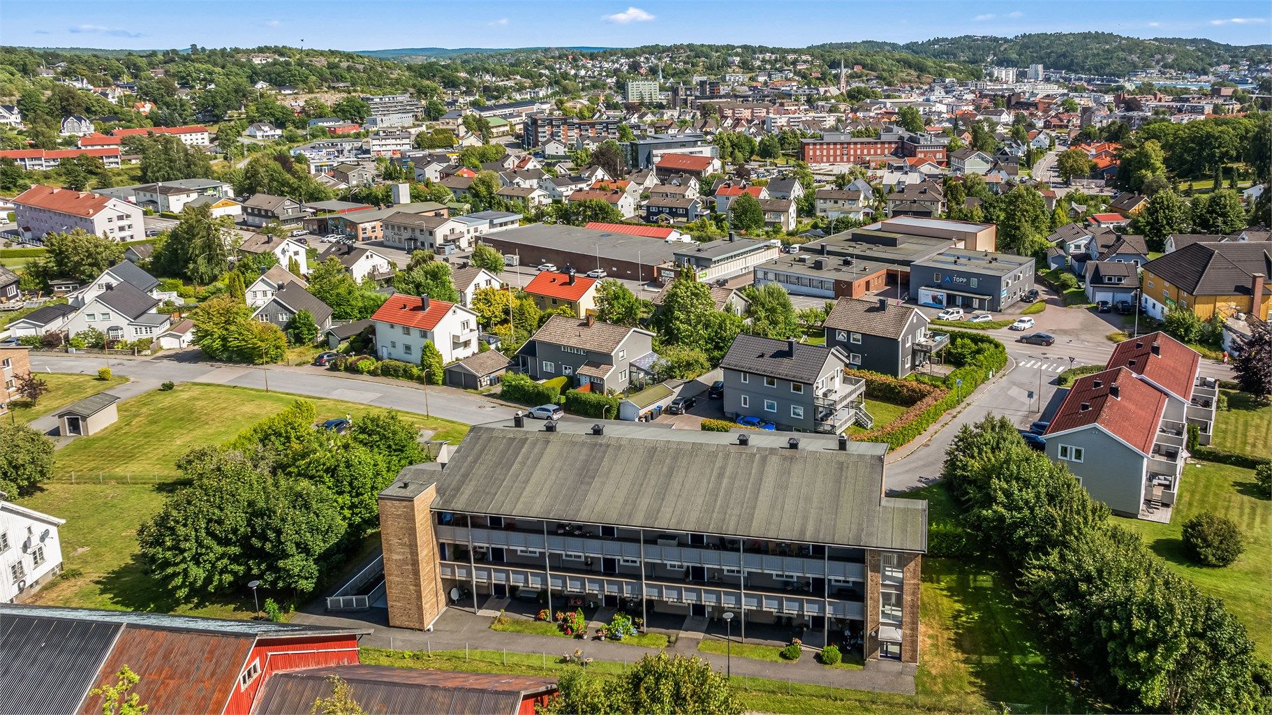 Fra leiligheten er det gangavstand til Sandefjord sentrum og Indre Havn.