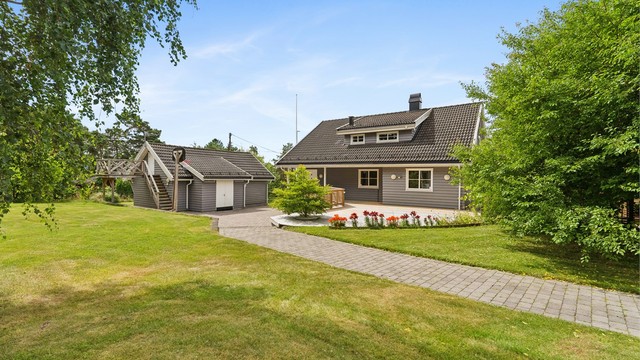 Flott eiendom med meget gode solforhold