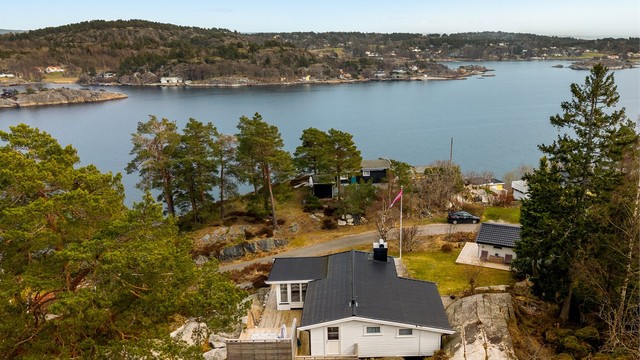 Hummelvikveien 58 - presentert av Krogsveen v/Andreas S. Bjønnes - Foto: Karl Filip Kronstad
