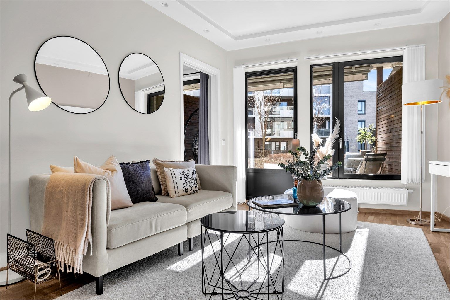 Eiendomsmegler Krogsveen v/ Vegard Gran-Andersen ønsker deg velkommen til Støperiveien 67, en perfekt førstegangsleilighet eller utleieobjekt!