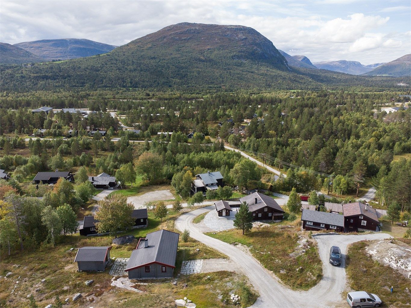 Området byr på rike muligheter for friluftsliv, jakt og fiske til alle årstider.