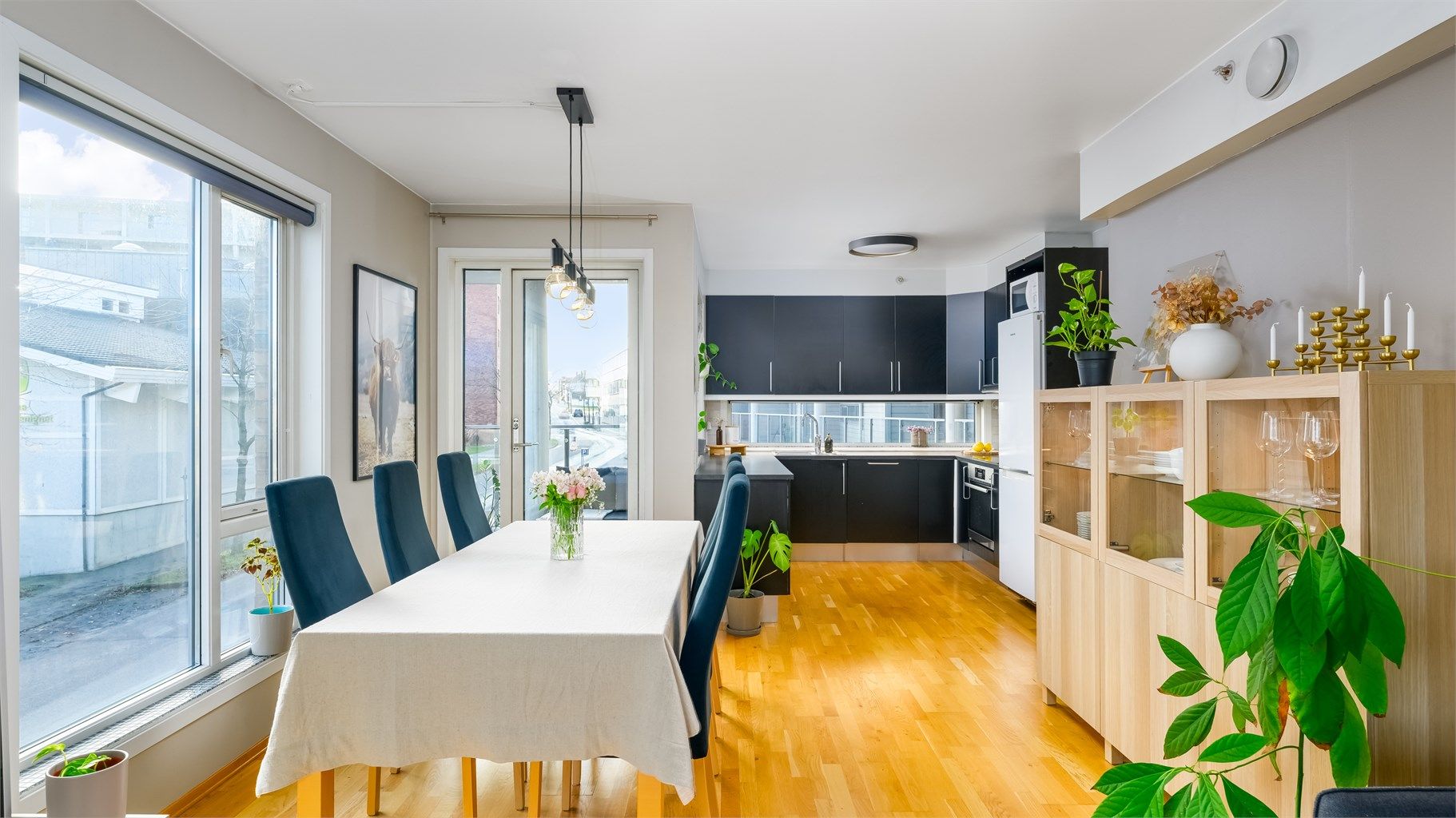 Velkommen til Hetlandsgata 5 Presentert av Ola Sirevåg v/Krogsveen Jæren  (Foto: Trusl Schaal)