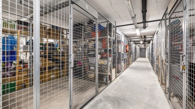 Tilgang til egen bod (nr. 88) i felles garasjeanlegg.