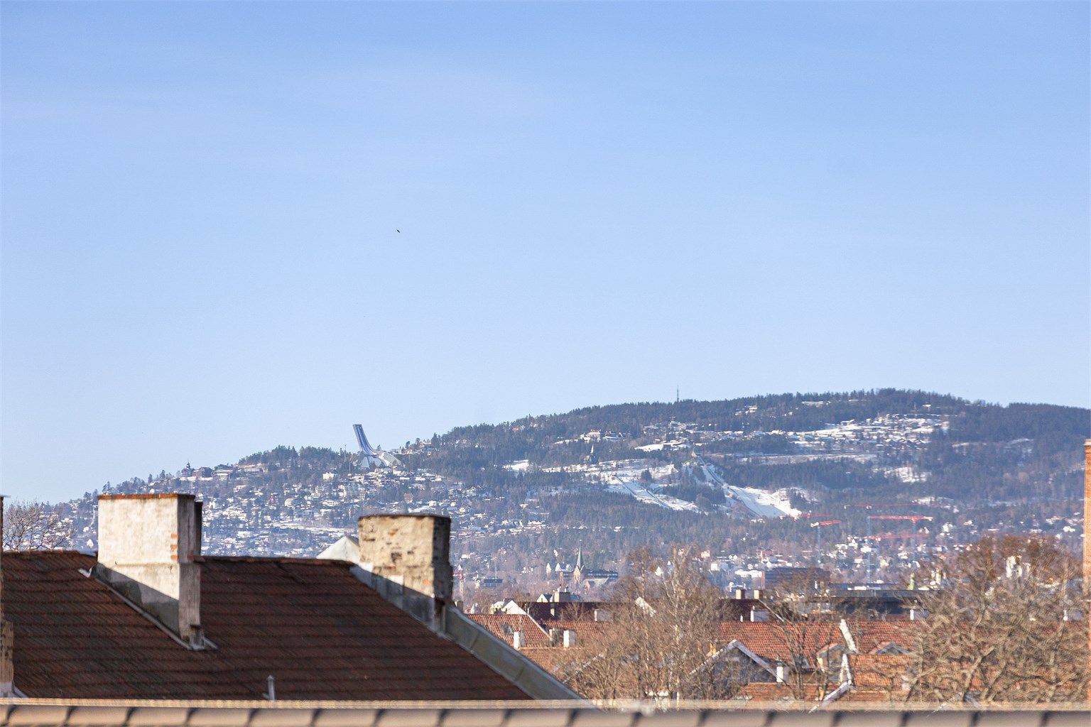 Fra balkongen er det nydelig utsikt helt til Holmenkollen