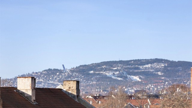 Fra balkongen er det nydelig utsikt helt til Holmenkollen