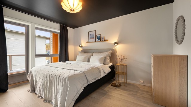Hovedsoverommet har utgang til en vestvendt veranda på ca. 4 m².