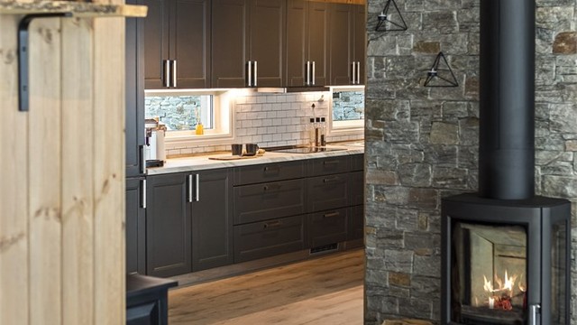 Stue og kjøkken/allrom er noe skjermet fra hverandre