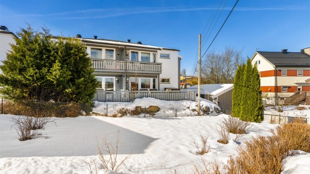 Området er kjent for å være stille og trygt, med nærhet til marka.