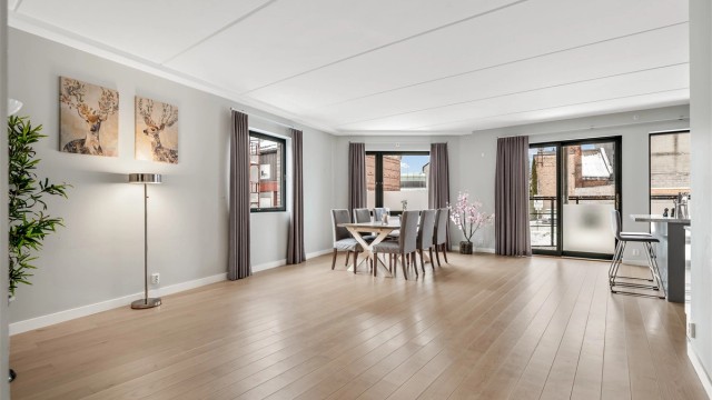 Balansert ventilasjon og vannbåren gulvvarme i alle rom (fjernvarme)