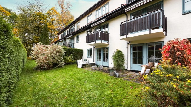 Velkommen til Arnstein Arnebergs vei 7 - Presentert av Therese Ekeli Berg v/ Eiendomsmegler Krogsveen.