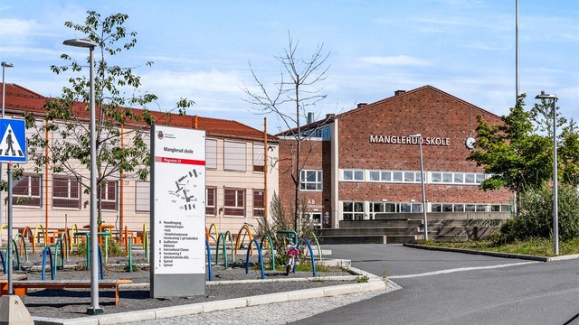 Kort vei til Manglerud skole, som er en 1-10 skole.