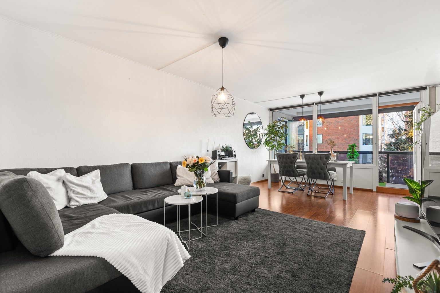 Krogsveen v/ Simen Istre Grevskott har gleden av å presentere Maria Dehlis vei 45