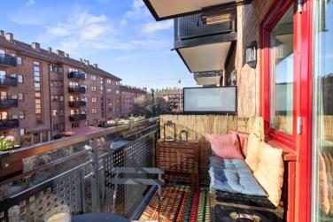 Sindre Nyhus v/Krogsveen viser denne populære 2-roms leiligheten i Maridalsveien 229 B!