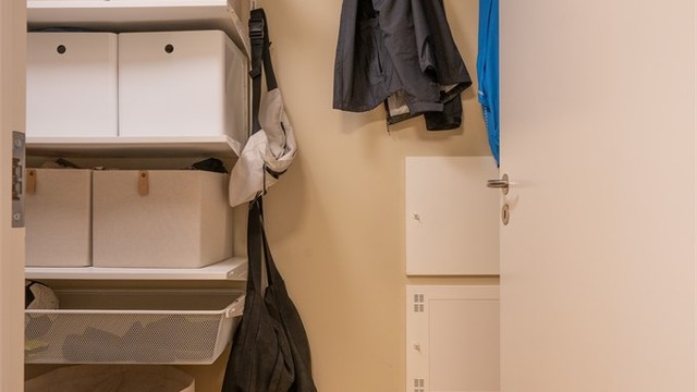 Ofte er oppbevaringsplass et problem - det er ikke tilfelle i denne leiligheten!