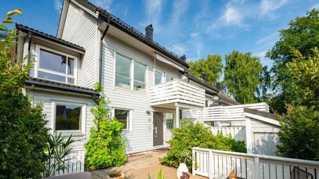 Velkomment til Bygdøyveien 21E - Presentert av Eiendomsmegler Krogsveen v/Emilie Lie! Foto: Peter Futo.