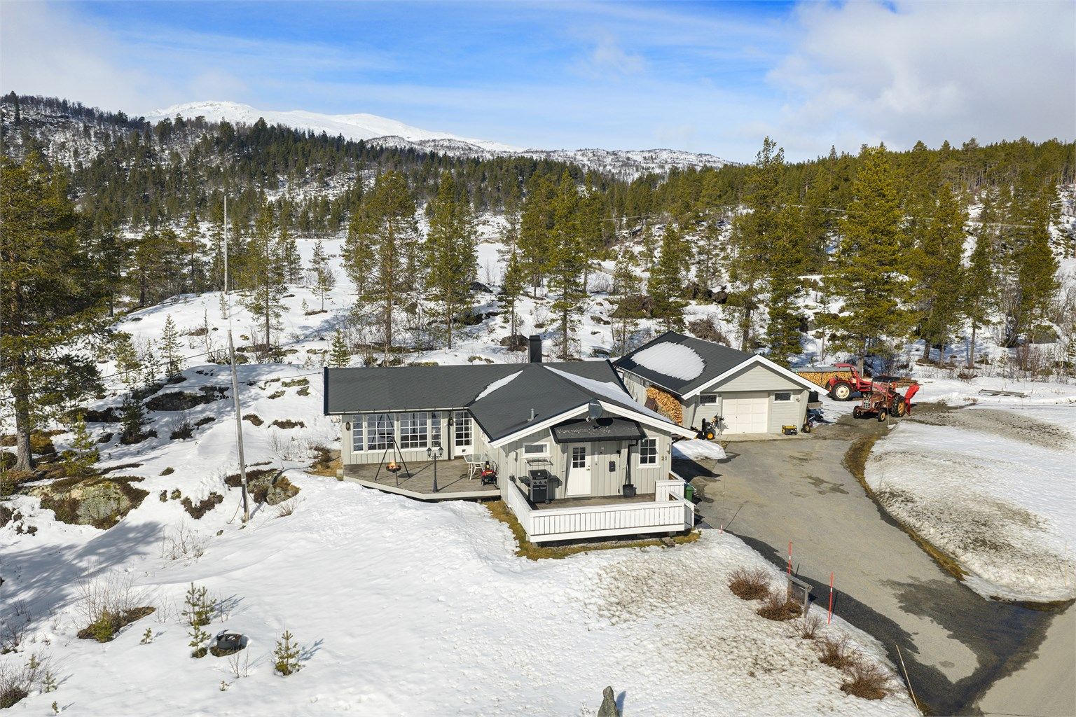 - Velkommen til Løyningsvegen 21 - 