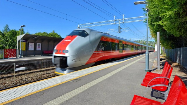 Gangavstand til Greverud stasjon med god togforbindelse mot syd og nord - ca. 26 minutter til Oslo S