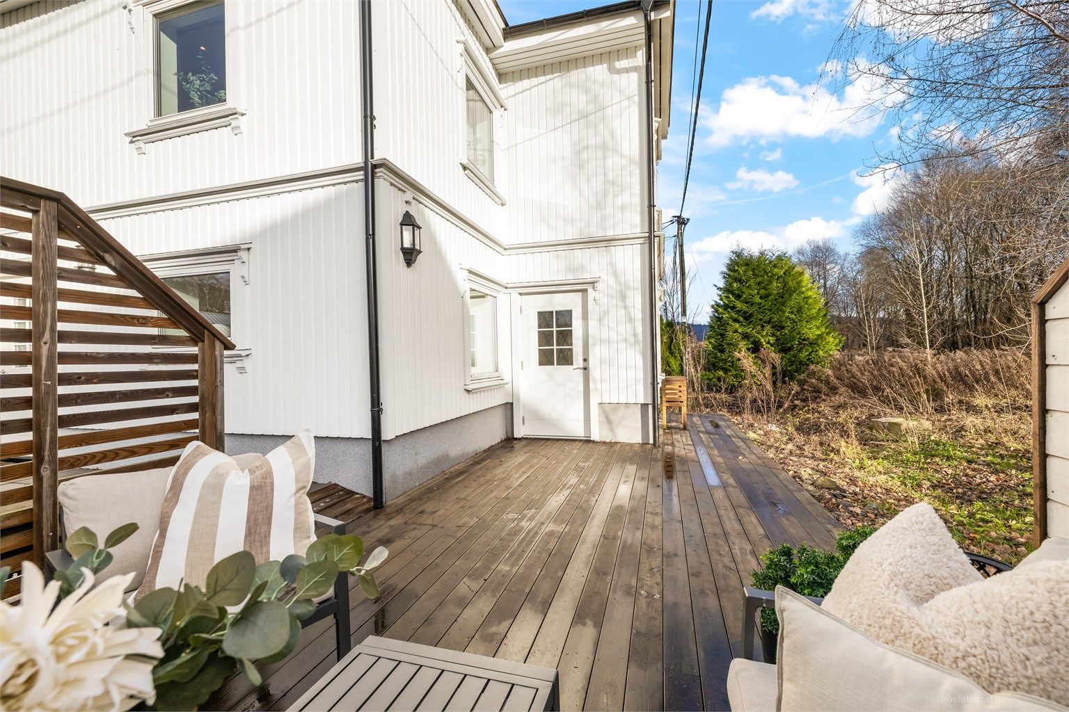 Boligen har en praktisk planløsning over to etasjer. Foto: Haiman Askari/Knipzet AS