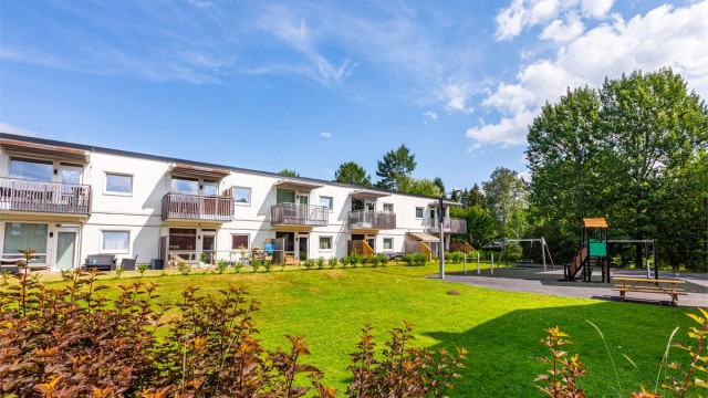 Krogsveen v/ Anders Brodshaug Berger presenterer Reidar Bakkes veg 21 - Foto: Hege Leren