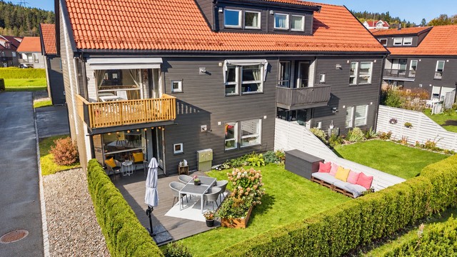 Velkommen til Myrullgrenda 20. Moderne leilighet med stor uteplass/hage
Foto: Rene BorgHagen