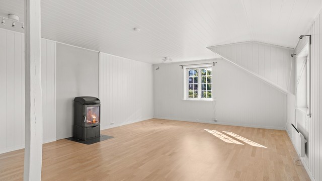 De store gulvflatene gir fleksible muligheter for innredning og opphold.