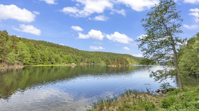 Her kan man bade, padle og fiske