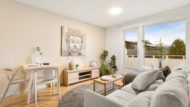 Velkommen til Leikvangvegen 60 v/Bente Østervold - Krogsveen. Foto: Stian Inderhaug.