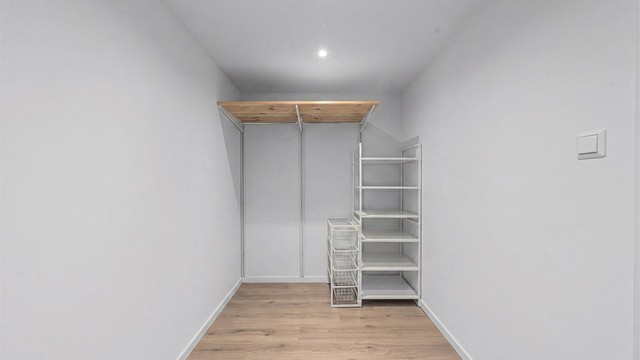 Praktisk innredet bod eller walk-in closet. (ikke godkjent for varig opphold - se punkt om ferdigattest i salgsoppgaven)