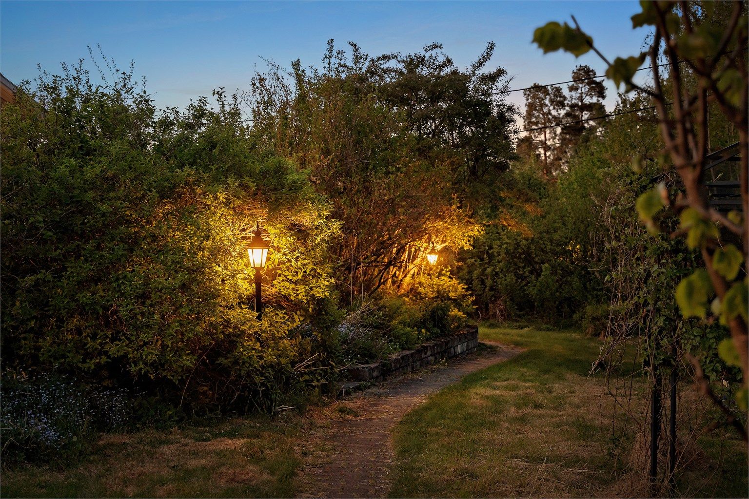 Med en fantastisk oase av en hage, som har stort potensiale