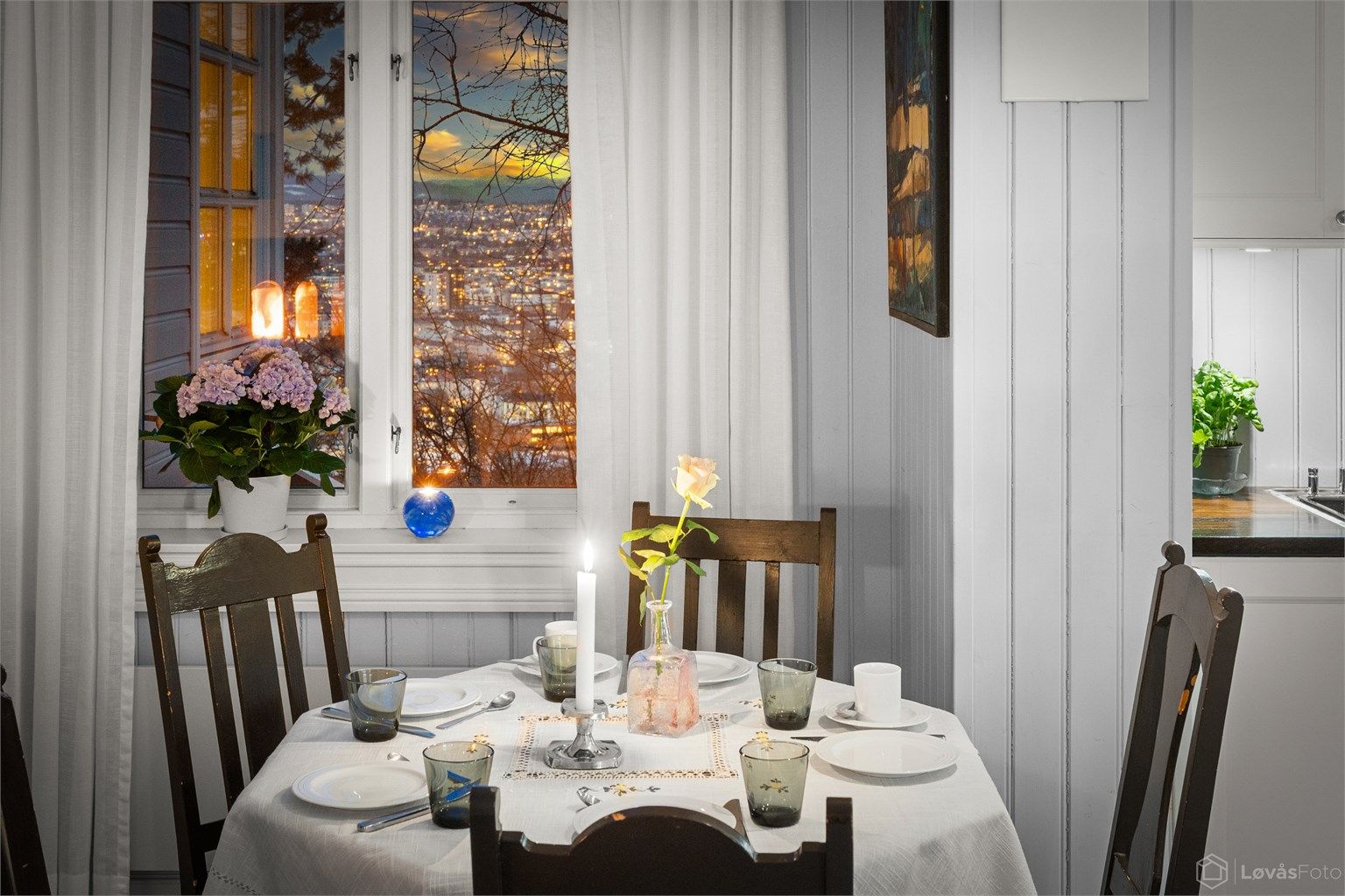 En klassisk og flott villa fra 1911 med utsikt over byen