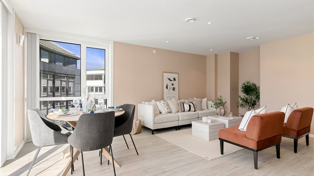 Stuen har en fleksibel planløsning med god plass til både en romslig sofagruppe og spisebord