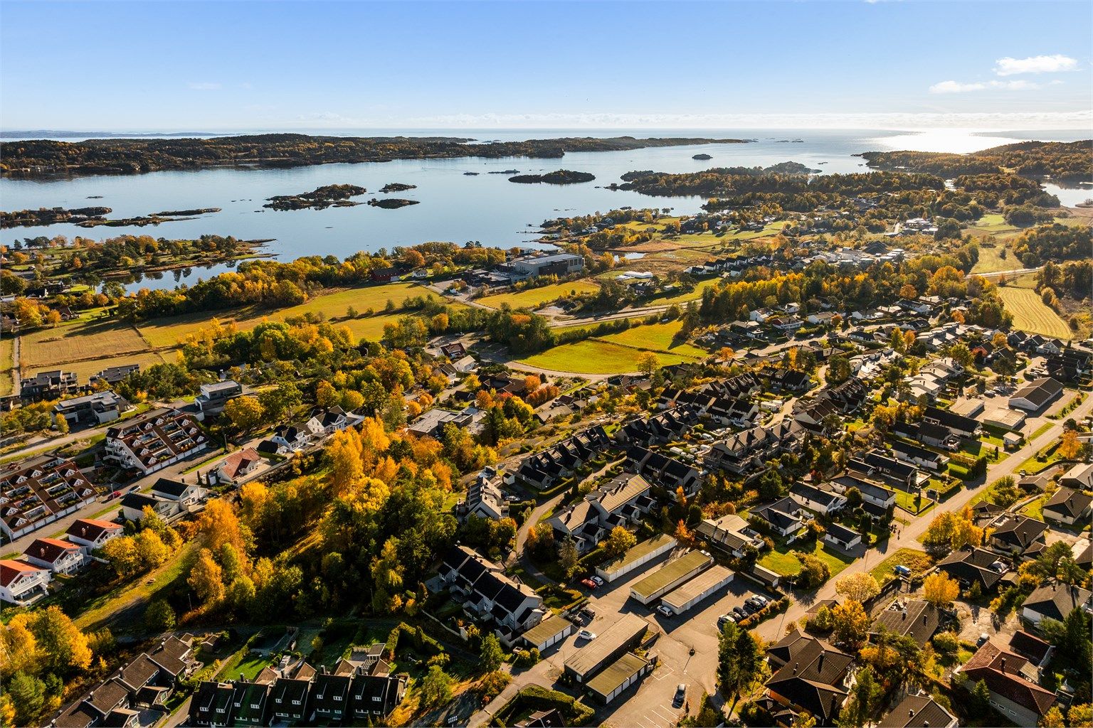 Luftig beliggenhet på Dåpaløkka med kort vei til både sjøen og sentrum.
Foto: [Karl Filip Kronstad - KRON Media AS]
