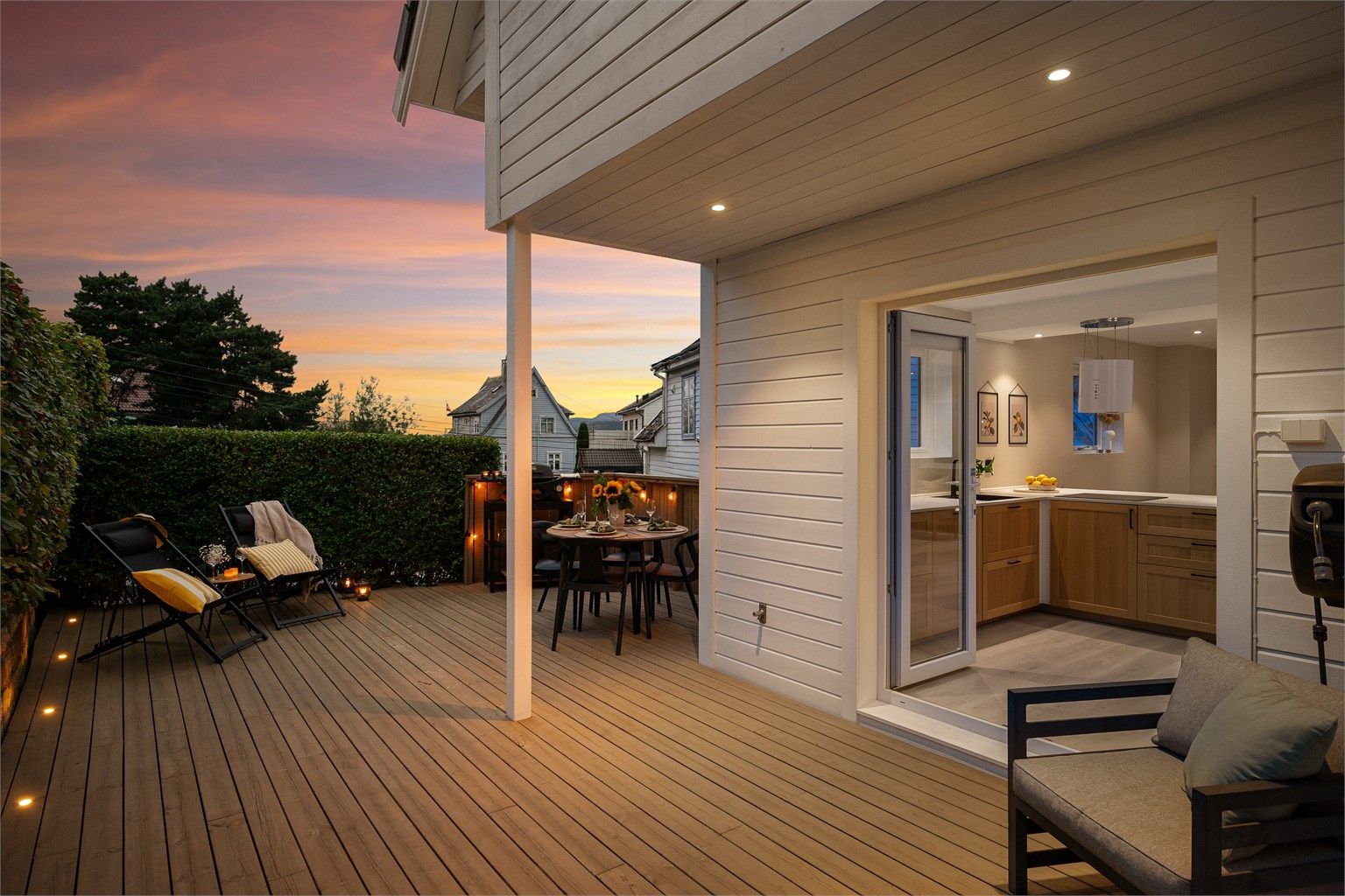 - Boligen er svært påkostet i nyere tid og innehar mange gode kvaliteter -