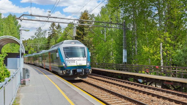 Kort vei til Vevelstad stasjon, med hyppige avganger til Oslo og Ski.