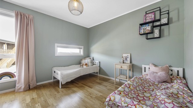 Alle 3 soverom er av romslig størrelse.