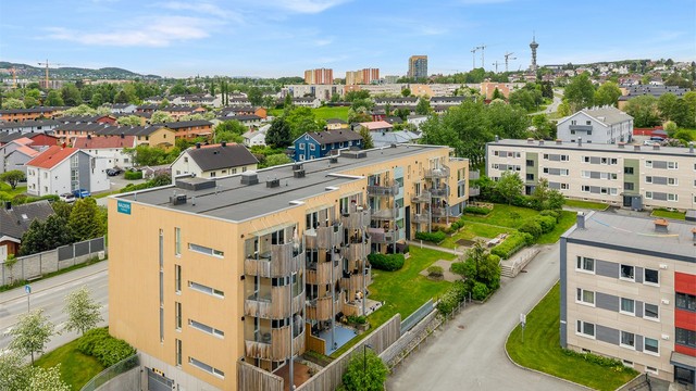 For barnefamilier er området svært attraktivt med flere barnehager og skoler innen gangavstand.