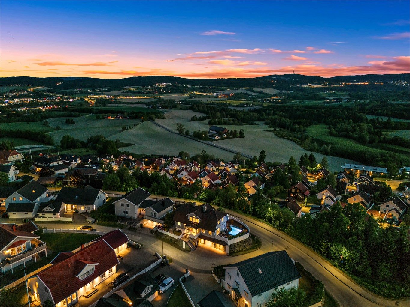 Brånåsen er kjent lokalt for å være et av de mest attraktive boligområdene på Skedsmokorset
