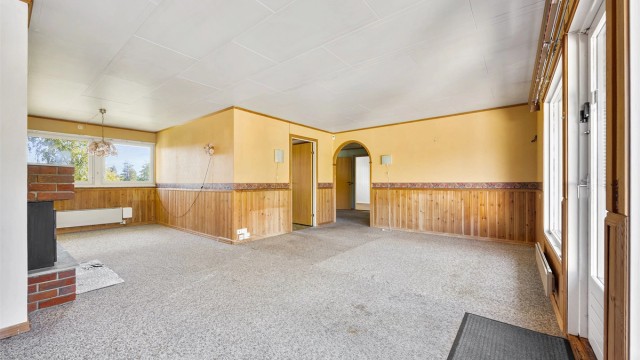 Boligen ligger i et etablert og familievennlig område på Skedsmokorset.
Foto: Espen Edin Døhlen