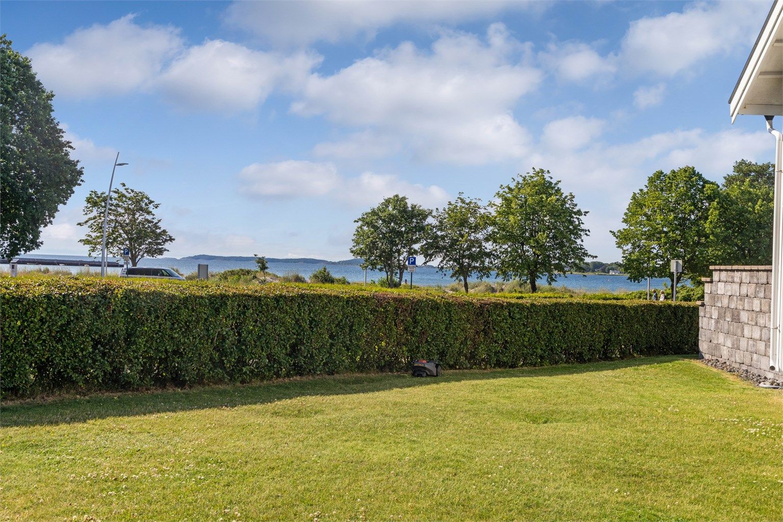 Hagen byr på mye boltreplass for store og små.