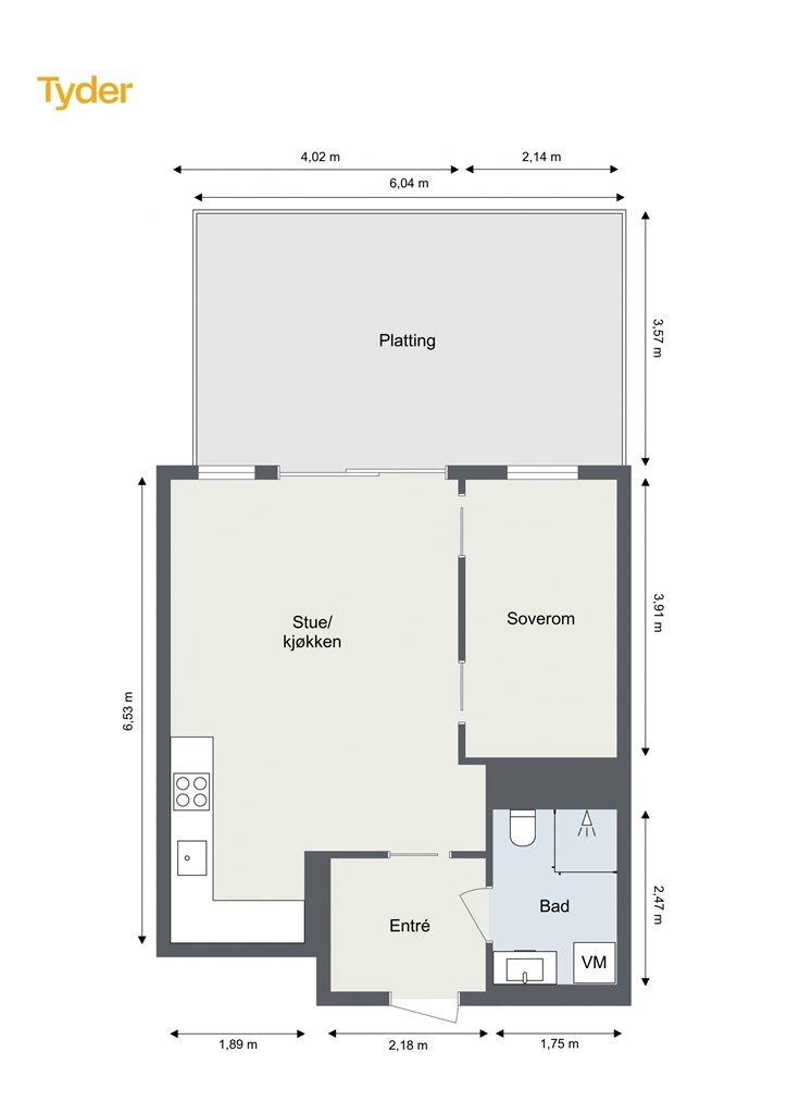 Arealeffektiv planløsning med åpen stue- og kjøkkenløsning, soverom, bad og entré. Direkte utgang til markterrasse.