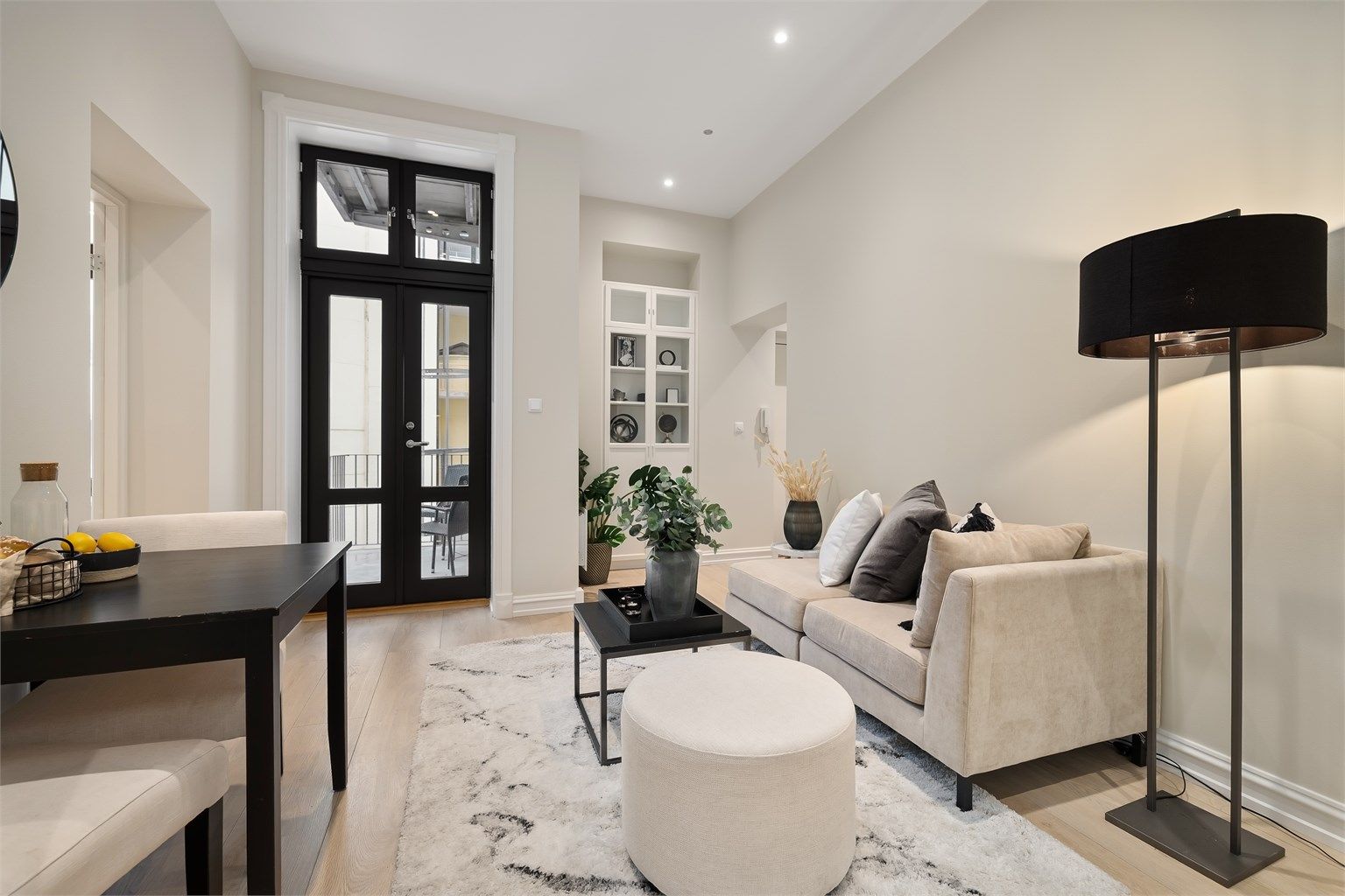 Velkommen til Bogstadveien 48B - presentert av Jan Robert Ottesen i Krogsveen