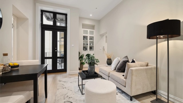 Velkommen til Bogstadveien 48B - presentert av Jan Robert Ottesen i Krogsveen