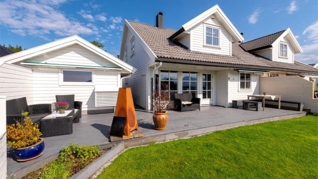 Velkomment til Geilebergvegen 2A presentert av Krogsveen v/Eiendomsmegler/Partner Marit Stuen Aursnes