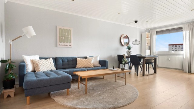 Charlotte Lunde v/Krogsveen har gleden av å presentere Rødtvetveien 33!