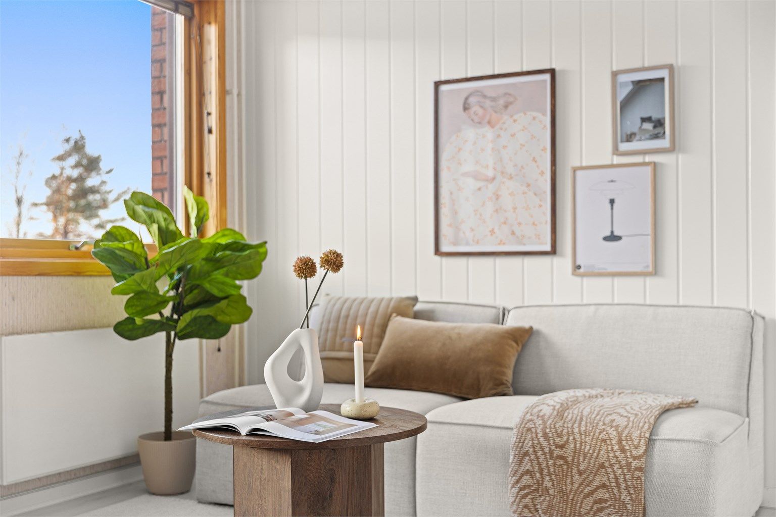 Velkommen til Bølerskrenten 32! En lys og koselig leilighet med 2 soverom i 2.etg.