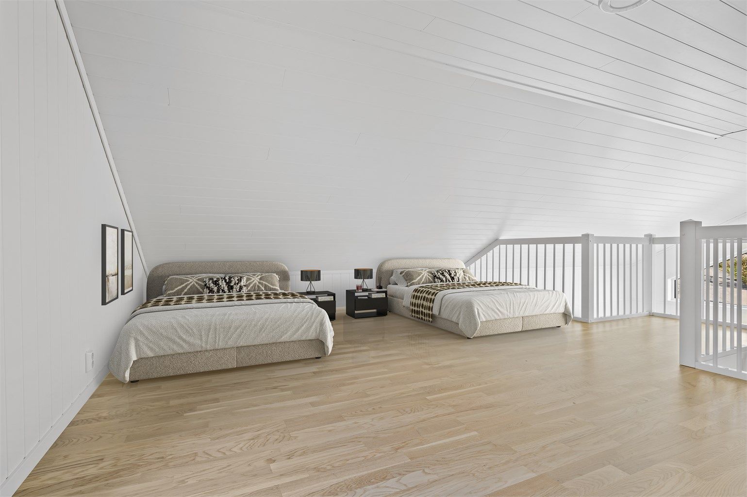 Praktisk hems. Bilde fra identisk hytte.