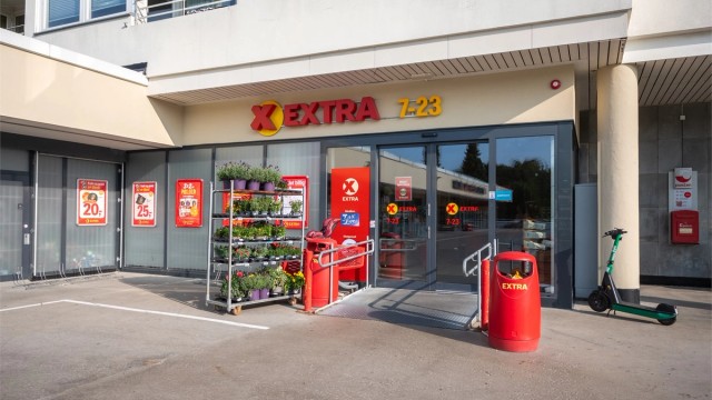 Coop Extra Skøyenåsen ligger 2 minutters gange fra leiligheten.