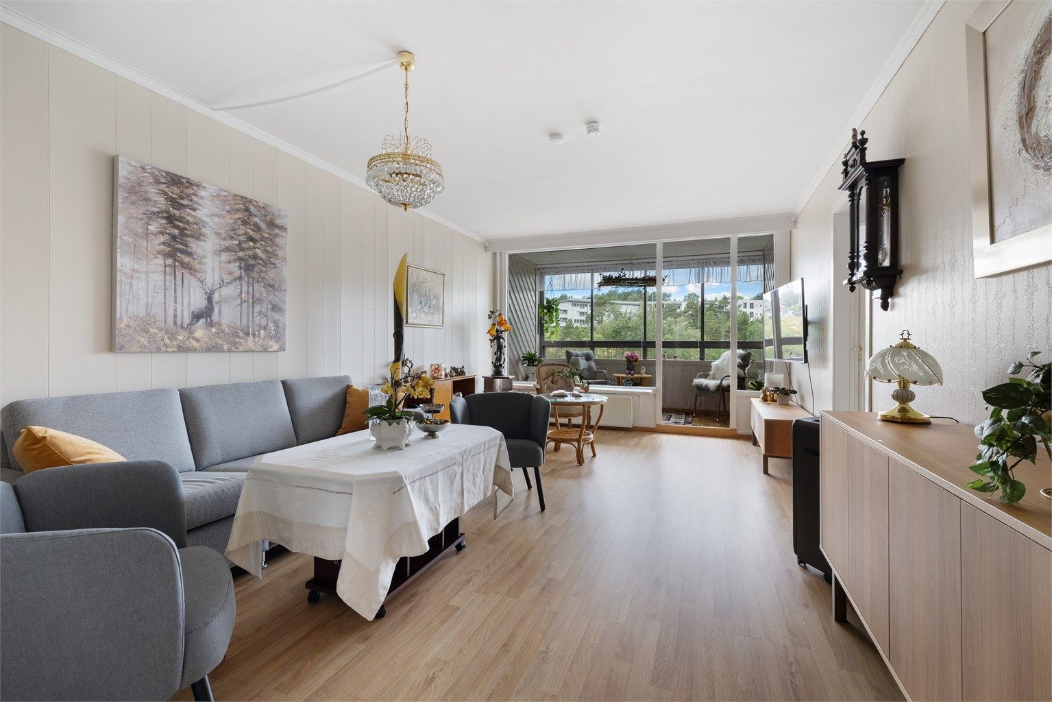 Romslig stue på ca. 21 kvm.