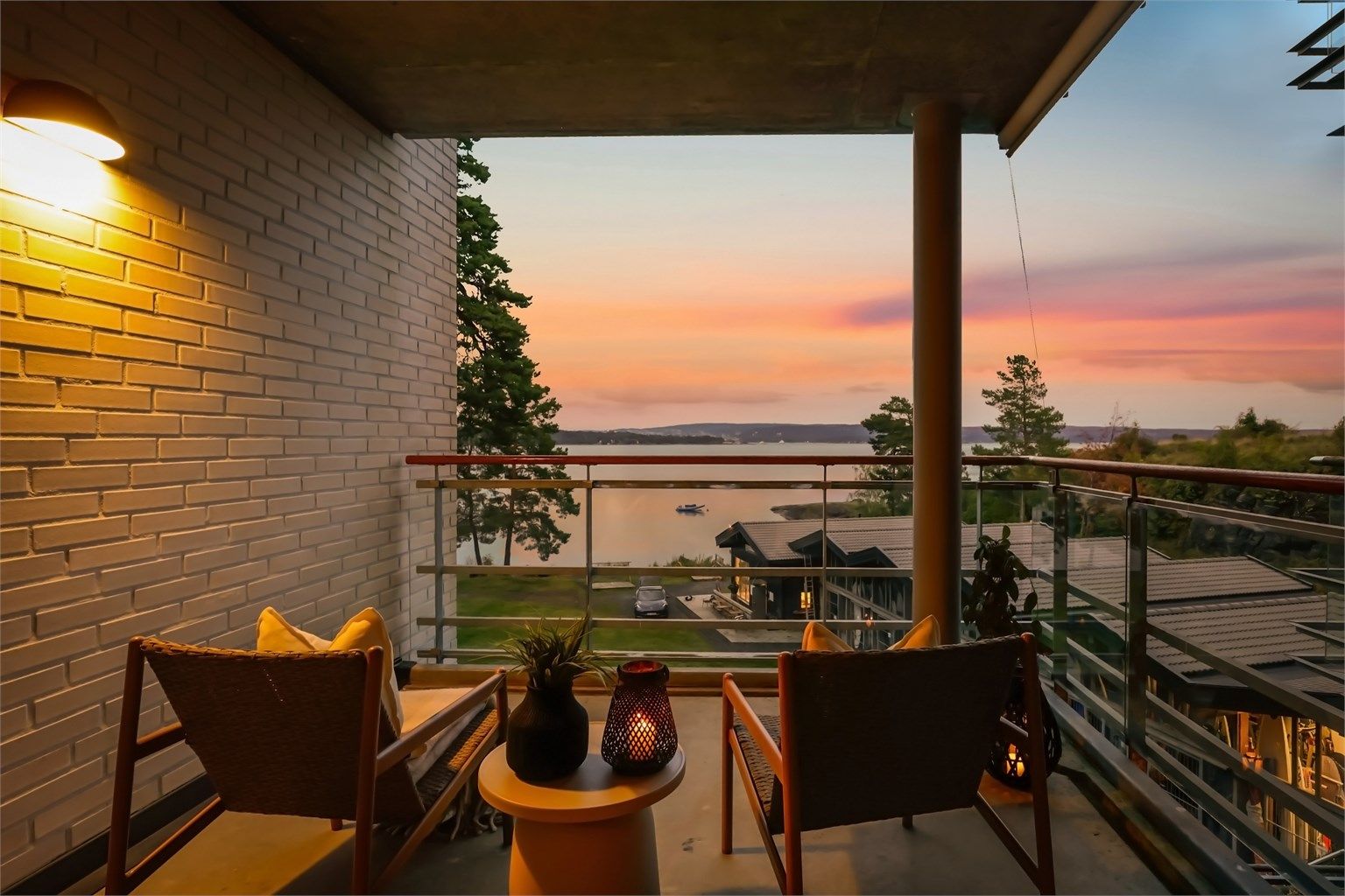 Bo med sjøen som nærmeste nabo! 